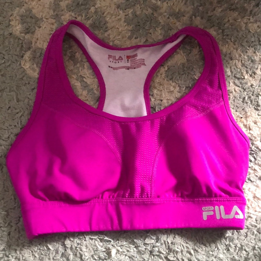 Got it from Fila, size small, meant for running.